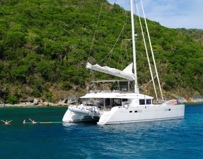 Sailboat Bavaria cruiser